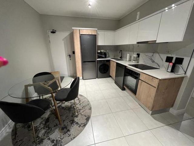 2 Bedroom Apartment in Silver Lakes Golf Estate