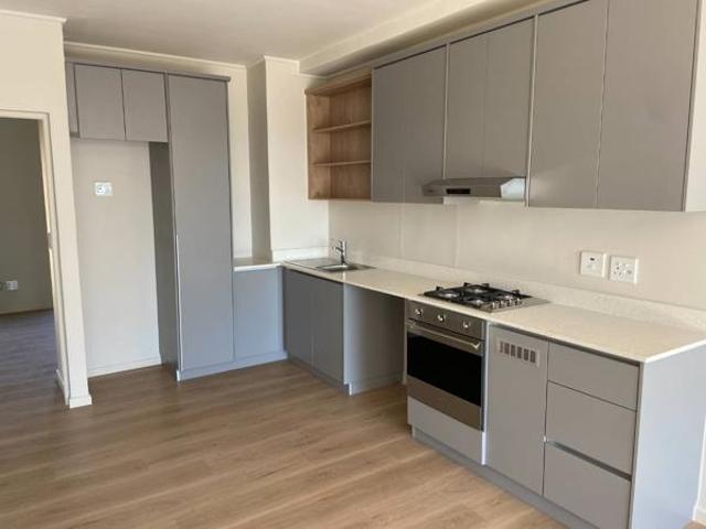 2 Bedroom Apartment in Simon's Town Central