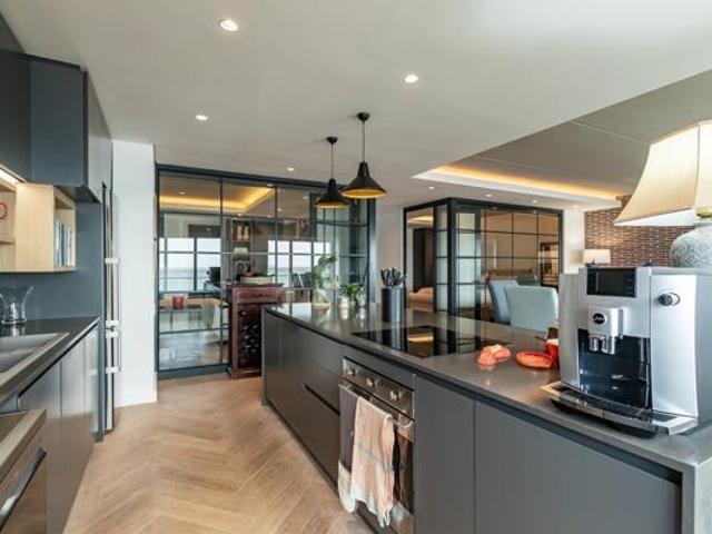 2 Bedroom Apartment in Simon's Town Central