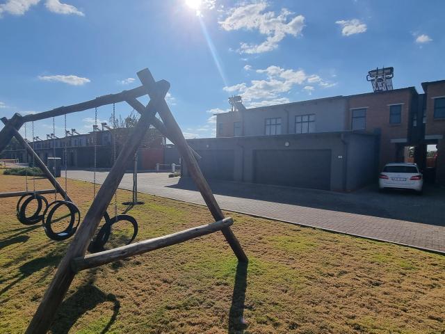 2 Bedroom Apartment in Sinoville