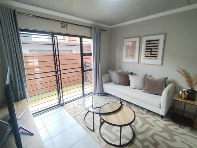 2 Bedroom Apartment in Sinoville