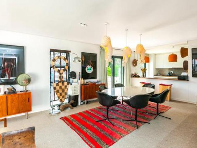 2 Bedroom Apartment in Somerset West Central