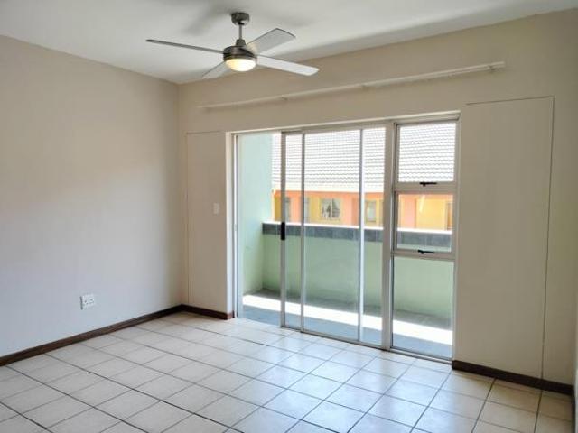 2 Bedroom Apartment in Sonheuwel