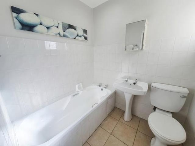 2 Bedroom Apartment in South End
