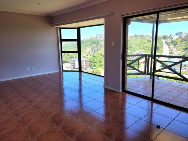 2 Bedroom Apartment in South End