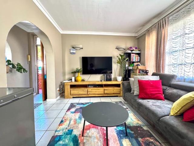 2 Bedroom Apartment in South End