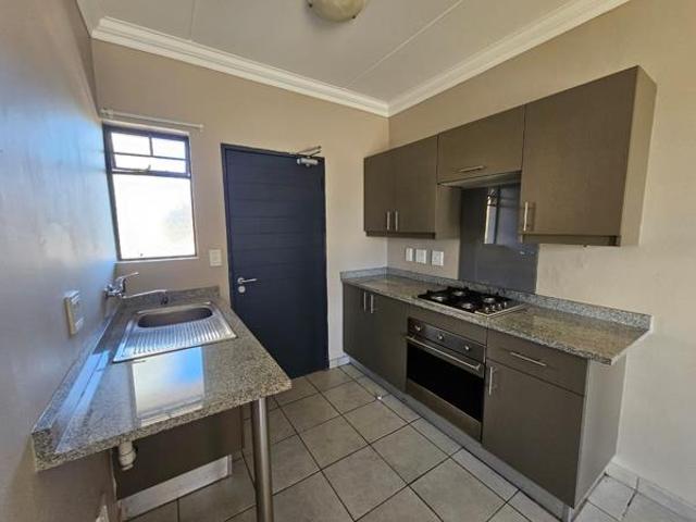 2 Bedroom Apartment in South Hills