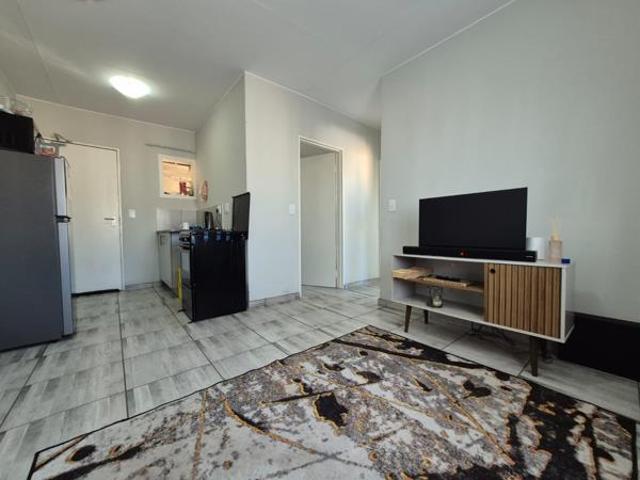 2 Bedroom Apartment in South Hills