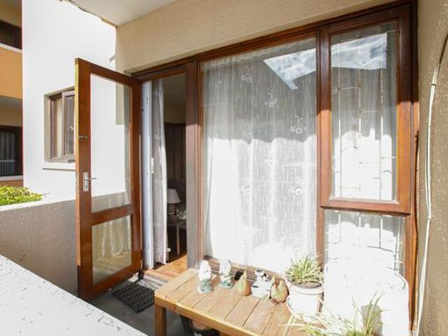 2 Bedroom Apartment in Southfield