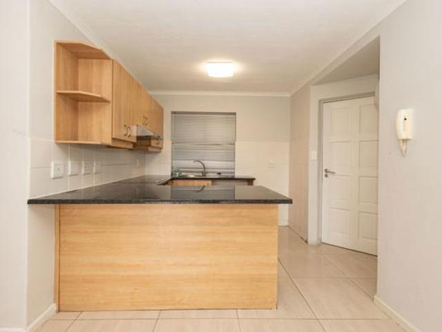 2 Bedroom Apartment in Tyger Valley