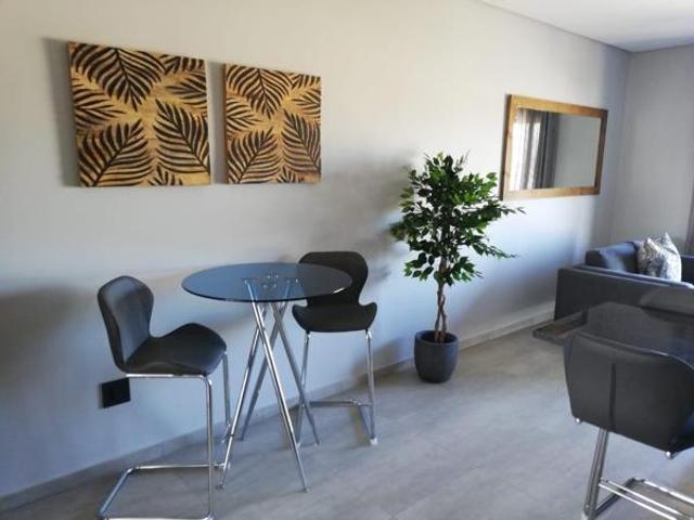 2 Bedroom Apartment in Table View