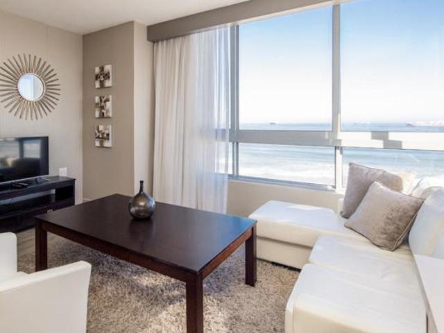 2 Bedroom Apartment in Table View