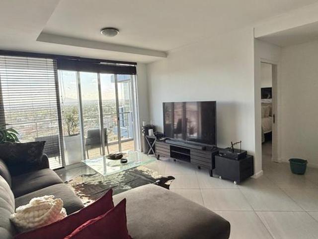 2 Bedroom Apartment in Table View