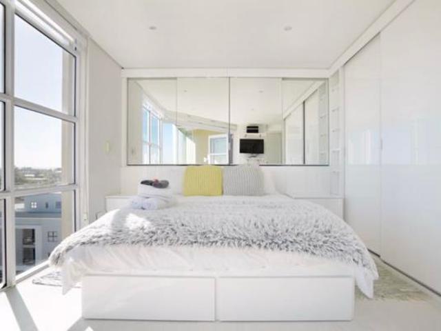 2 Bedroom Apartment in Table View