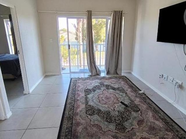 2 Bedroom Apartment in Table View