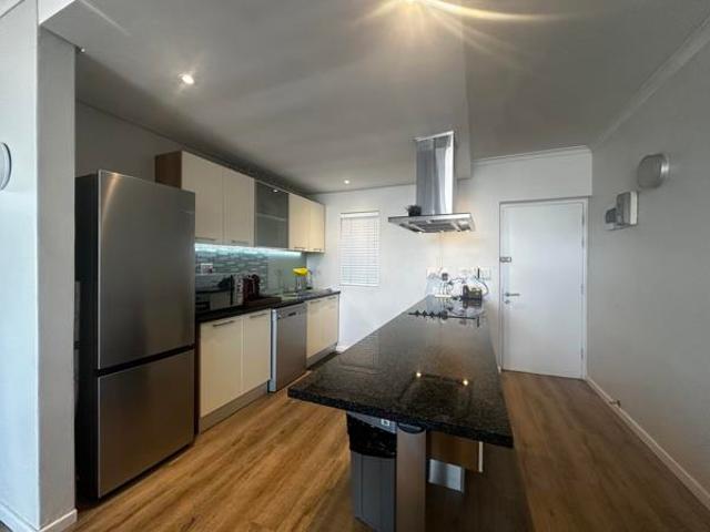2 Bedroom Apartment in Table View