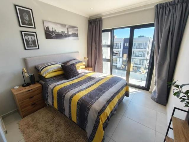 2 Bedroom Apartment in Table View
