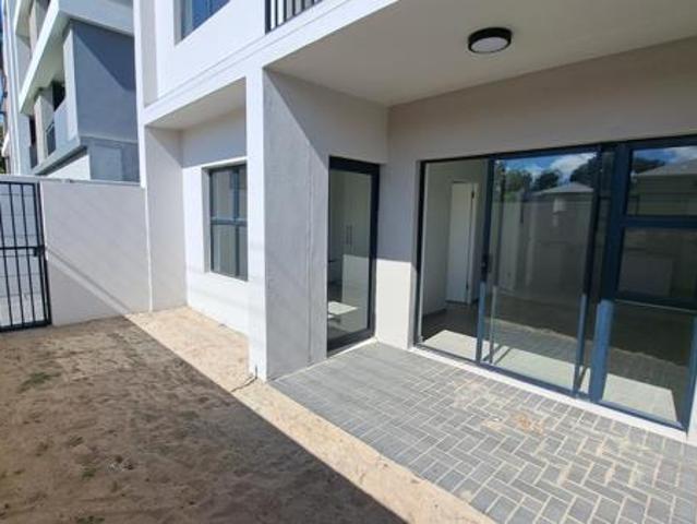 2 Bedroom Apartment in Table View