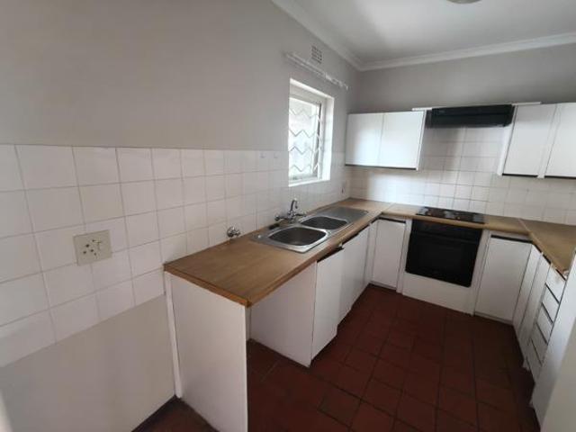 2 Bedroom Apartment in Table View
