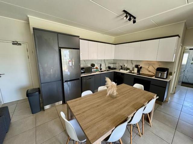2 Bedroom Apartment in The Huntsman Estate