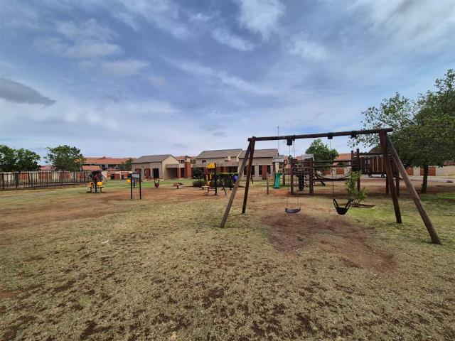 2 Bedroom Apartment in The Orchards
