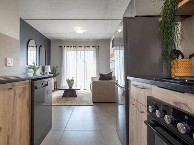 2 Bedroom Apartment in The Reeds