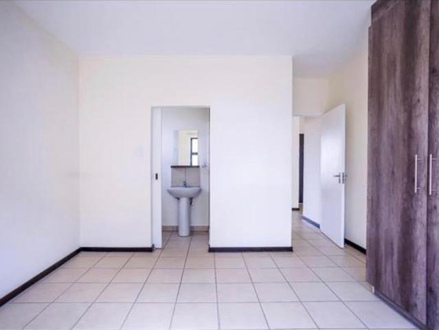2 Bedroom Apartment in The Reeds