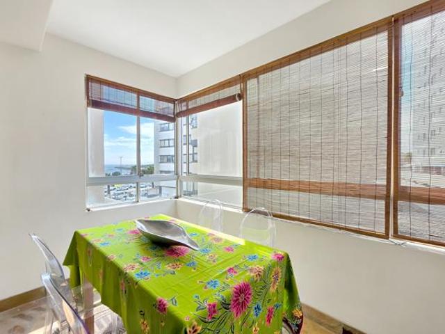 2 Bedroom Apartment in Three Anchor Bay