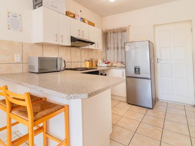 2 Bedroom Apartment in Townsend Estate