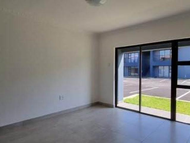 2 Bedroom Apartment in Trenance Manor