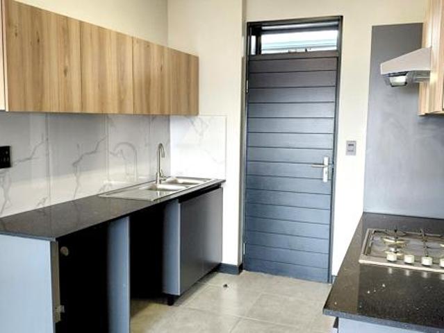 2 Bedroom Apartment in Treesbank AH