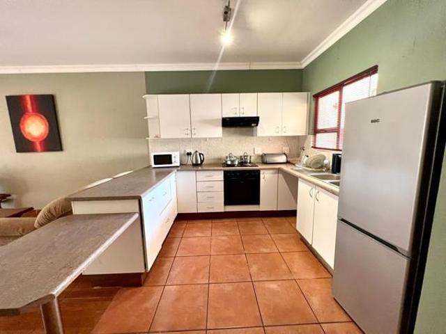 2 Bedroom Apartment in Uvongo