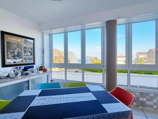2 Bedroom Apartment in Uvongo Beach