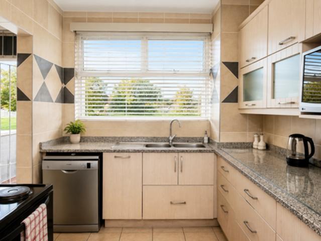 2 Bedroom Apartment in Uvongo