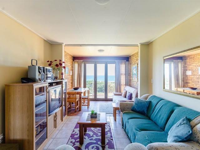 2 Bedroom Apartment in Uvongo