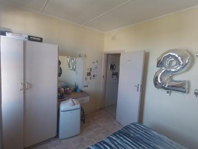 2 Bedroom Apartment in Uvongo