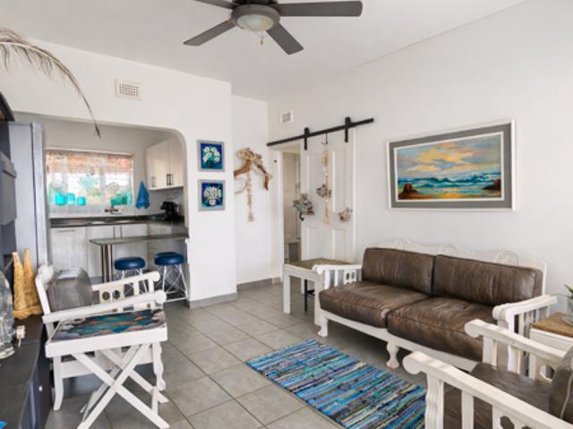 2 Bedroom Apartment in Uvongo
