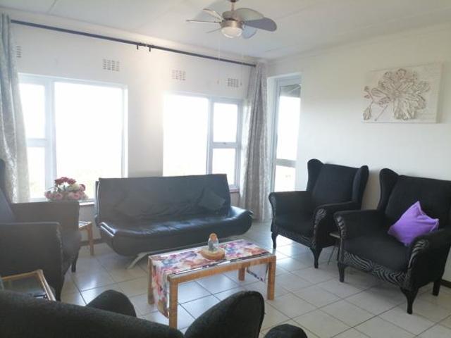 2 Bedroom Apartment in Uvongo