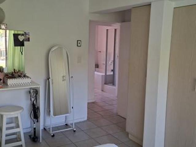 2 Bedroom Apartment in Uvongo