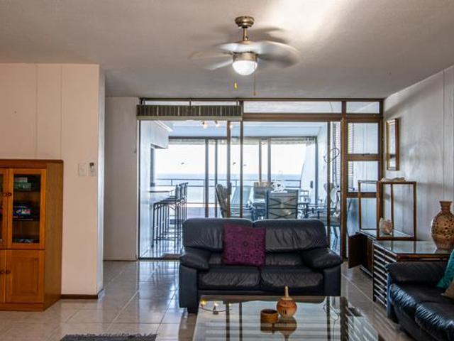 2 Bedroom Apartment in Uvongo