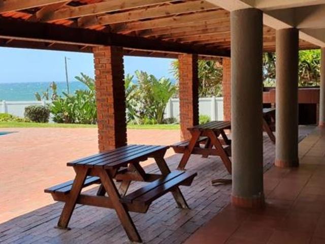 2 Bedroom Apartment in Uvongo Beach