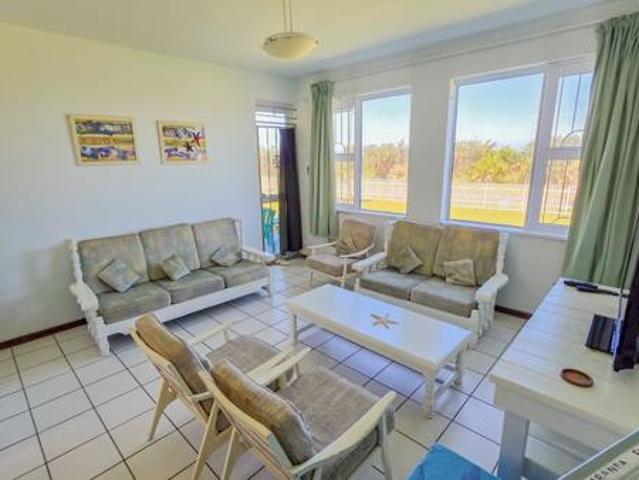 2 Bedroom Apartment in Uvongo Beach