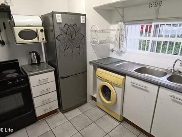 2 Bedroom Apartment in Uvongo Beach