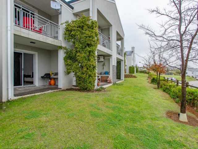 2 Bedroom Apartment in Uitsig