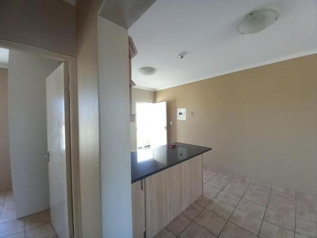 2 Bedroom Apartment in Uitzicht