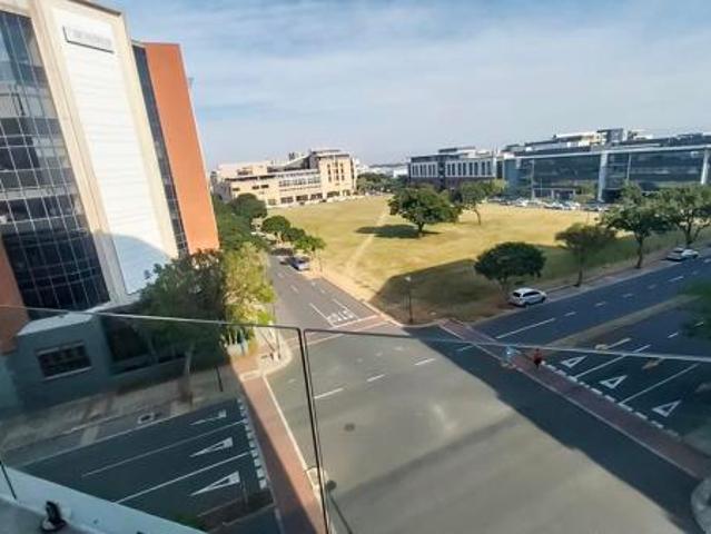 2 Bedroom Apartment in Umhlanga Ridge
