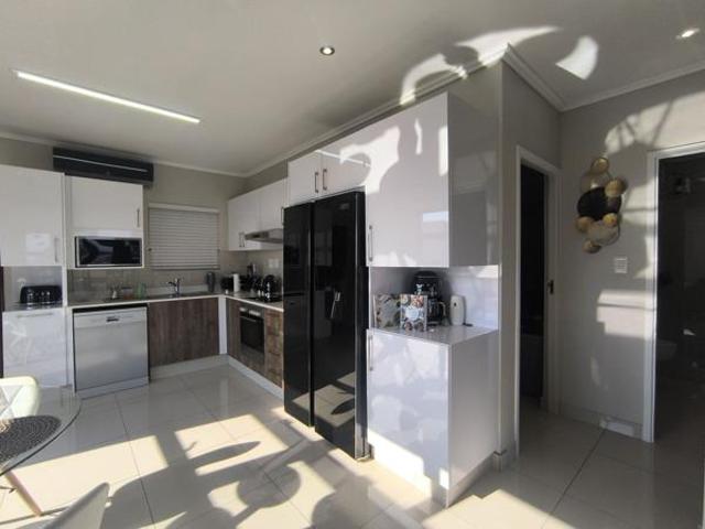 2 Bedroom Apartment in Umhlanga Ridge