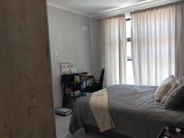 2 Bedroom Apartment in Umhlanga Ridge