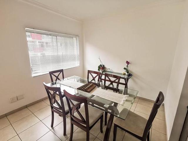 2 Bedroom Apartment in Umhlanga Ridge