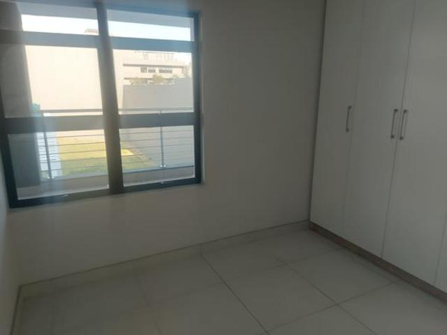 2 Bedroom Apartment in Umhlanga Ridge
